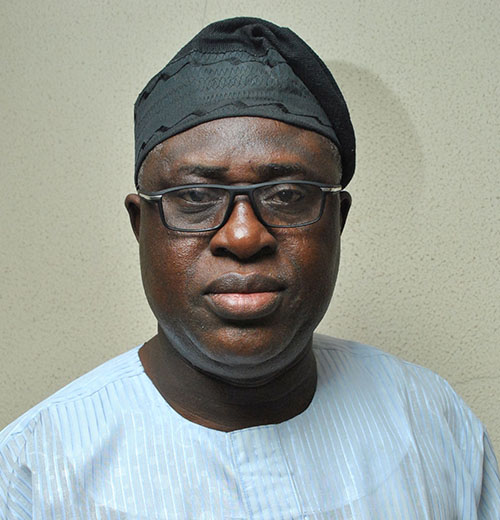 Dr. Lukman Bolaji